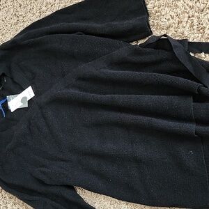 XL-NWT Top by Apt 9-Black